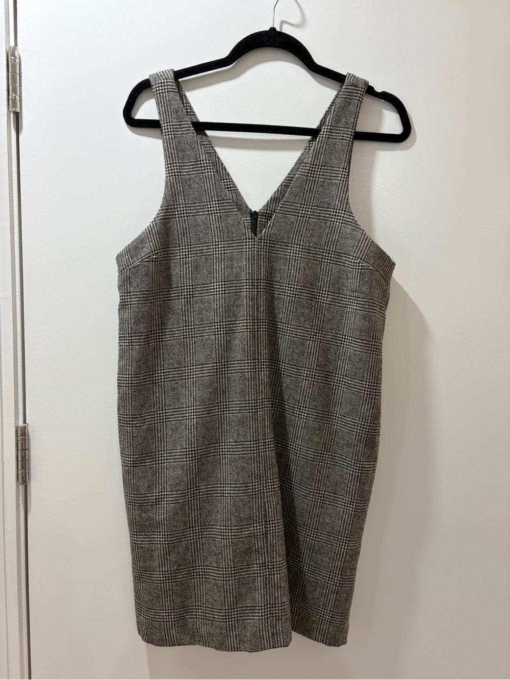 Frank & Oak Gray Plaid V-Neck Sleeveless Shift Dress